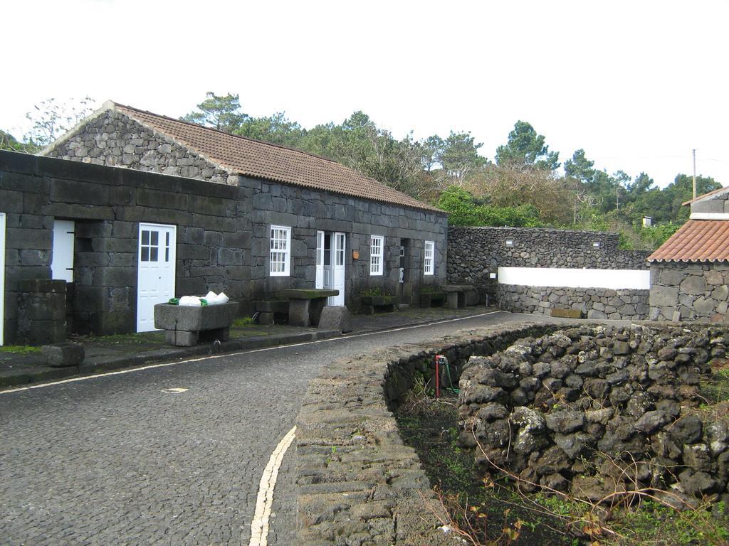 Alojamentos A Buraca Sao Roque do Pico Luaran gambar
